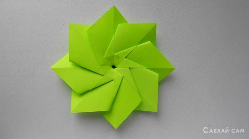 Простой цветок из бумаги. Поделки оригами для начинающих - «Оригами - Из бумаги»