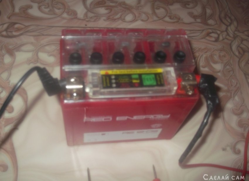 Зарядка пальчиковой батарейки от аккумулятора - «Электричество»