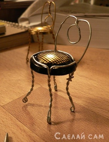 Поделки из пробок от шампанского - сувенирный стульчик своими руками - «Сувениры и подарки»