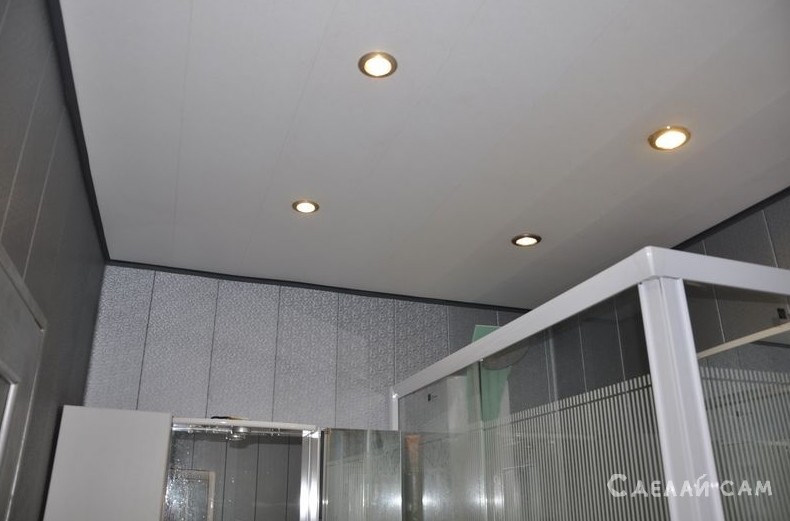 Потолок из пластиковых панелей - «Стройка и ремонт»