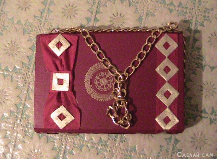Театральная сумочка из старой книги - «Сувениры и подарки»
