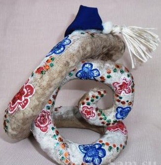 Новогодняя змейка "Змеёна Узорчатая" - «Сувениры и подарки»