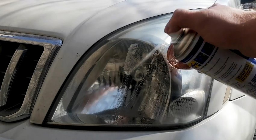 10 полезных вариантов использования WD-40 в автомобиле, о которых знают не все - «Сделай сам»
