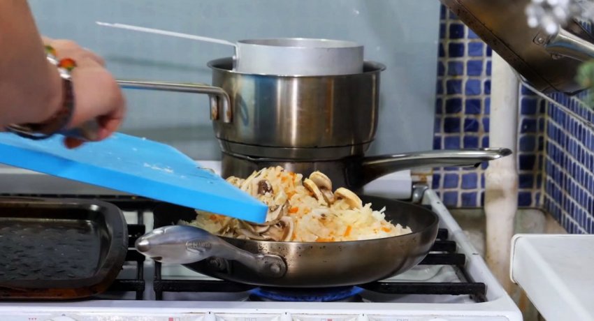 Курица без костей на праздничный стол - «Сделай сам»