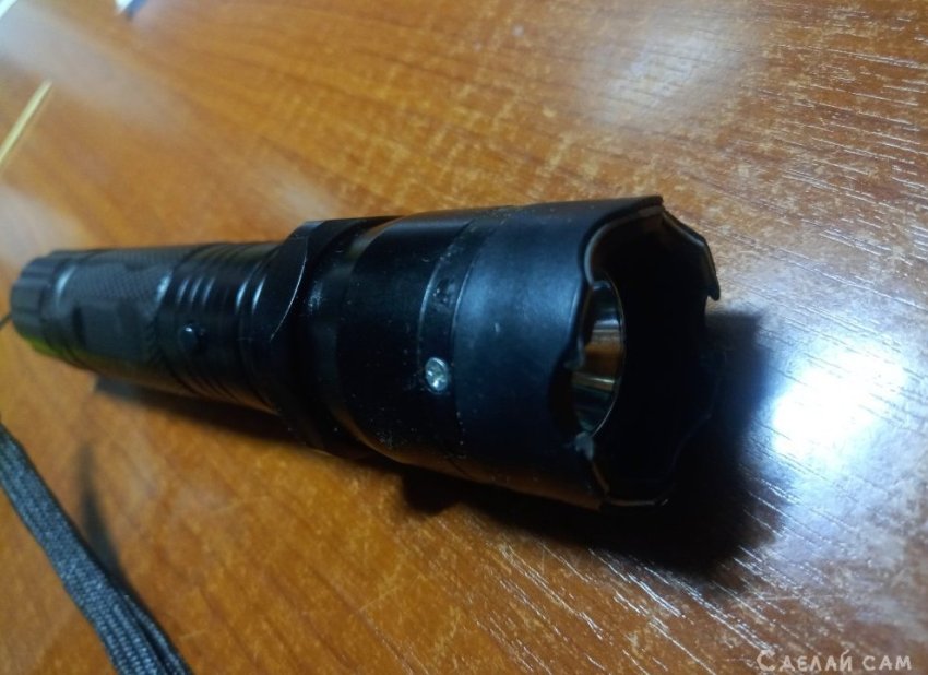Замена аккумулятора в фонаре Flash Light Type 1101 - «Сделай сам»